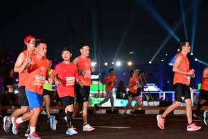 BIB: 26515, 25048, 25907
                            <button type="button" onclick="openModal(15101356)" class="btn btn-primary btn-sm float-right btn-popup" data-toggle="modal" data-target=".modal-high-quality">
                        <i class="fas fa-shopping-cart"></i> Add to Cart
                    </button>
                                            <button type="button" onclick="isThisMe(15101356, true)" class="btn btn-success btn-sm float-right btn-popup btn-isme hidden" data-toggle="tooltip" data-placement="bottom" title="นี่คือรูปของคุณใช่ไหม คลิกที่นี่เพื่อเอาเข้าอัลบั้ม">
                        <i class="fas fa-plus"></i> Add to album
                    </button>
                    <button type="button" onclick="isThisMe(15101356, false)" class="btn btn-warning btn-sm float-right btn-popup btn-isnotme hidden">
                        <i class="fas fa-ban"></i> Remove from album
                    </button>